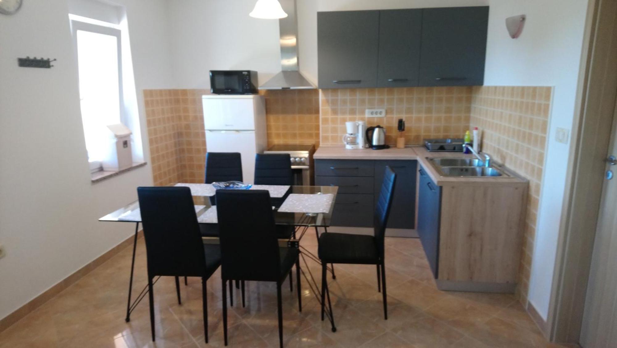 Apartment Valentina *